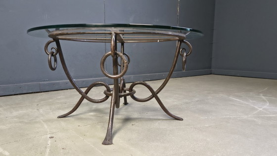 Image 1 of Smeedijzeren salontafel van René Drouet, jaren 1940.