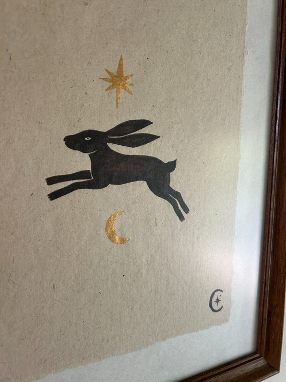 Image 1 of Illustrazione originale dipinta a mano di una lepre con luna e stella in cornice di legno vintage | Decorazione murale unica