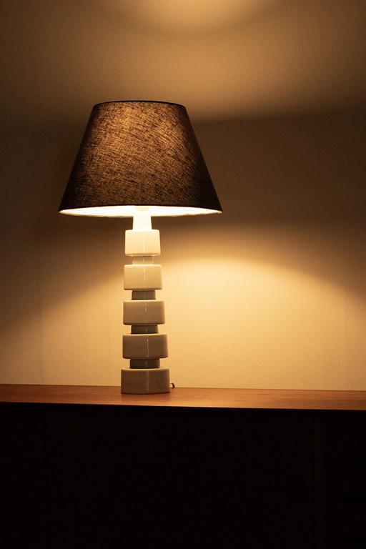 Lampe de table en porcelaine