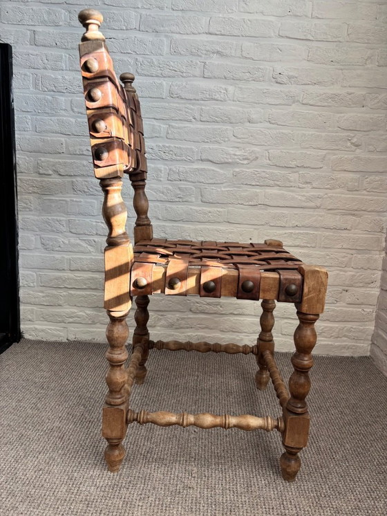 Image 1 of Chaise espagnole en bois avec harnais en cuir