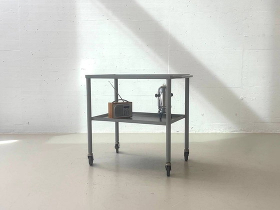 Vintage Serveerwagen van de Metallarbeiterschule Winterthur (photo 2 of 20)