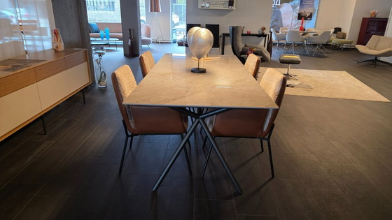 Image 1 of Table à manger Aiven Bert Plantagie