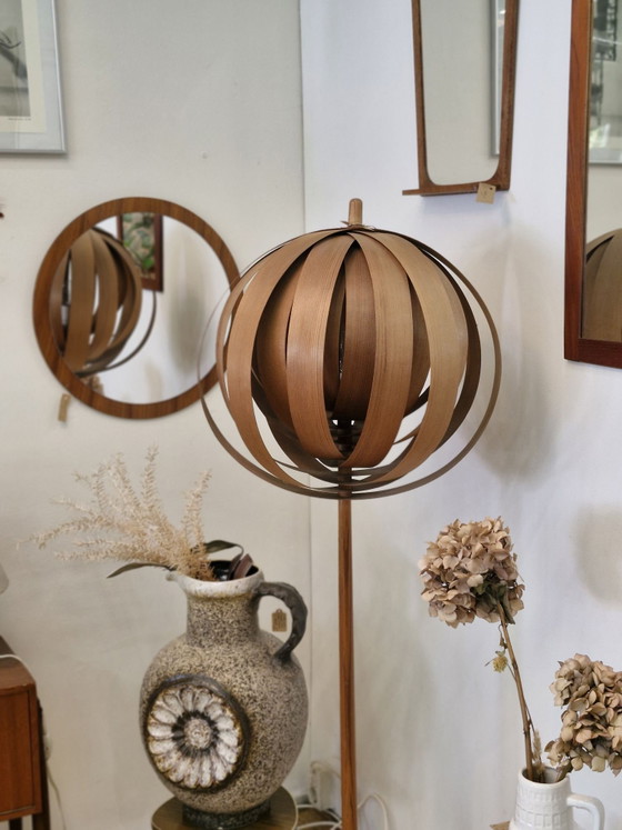 Dänisches Design 'Moon Lamp' Agne Jacobsson 70er – Hans-Agne Jakobssen, Stehleuchten, Holz (photo 7 of 12)