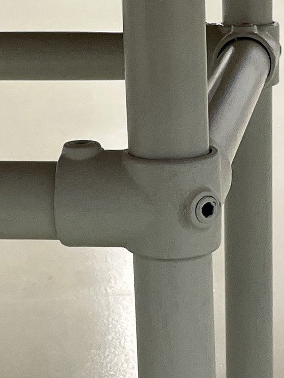 Image 1 of Table à manger en chêne massif 140 cm piètement industriel