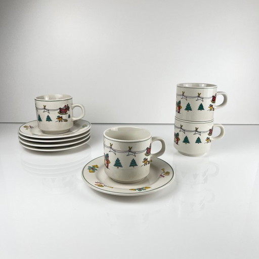 set for 4 people Christmas coffee/tea cup , 1980