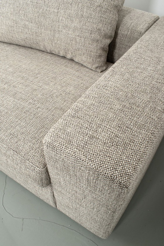 Image 1 of Flexform Groundpiece 2,5 posti ristrutturato 71170