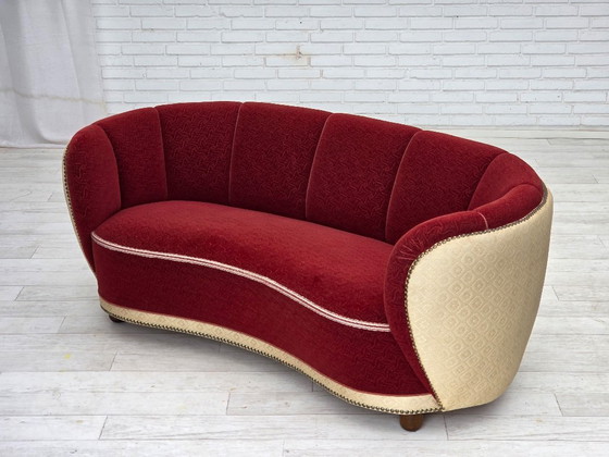 Image 1 of Divano curvo danese a 2 posti, anni '60, tessuto di lana rosso/beige.