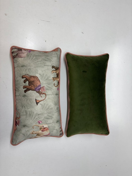Juego de 2 cojines reversibles hechos a mano – Animales de Froca y terciopelo – 50 × 30 cm – Velvet, Textile (photo 2 of 6)