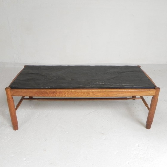 Image 1 of Tavolino da caffè vintage con piano in ardesia e struttura in rovere, anni '60.