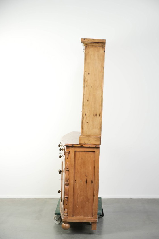 Image 1 of Antieke Engelse keuken/ leg/ buffetkast uit de 19e eeuw van grenenhout