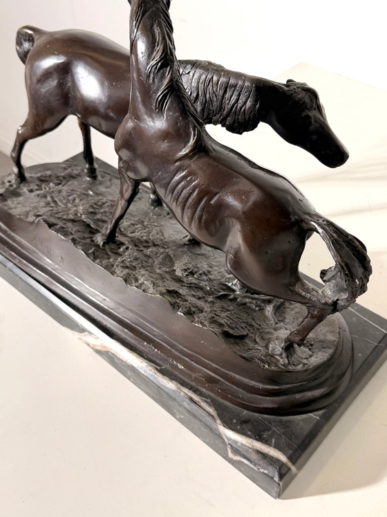 A.J. Rock Bronze Horse Sculpture on Black Marble Base (photo 4 of 4)