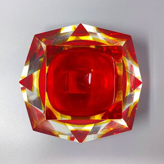 Image 1 of Opvallende grote asbak of opvangbak uit de jaren 60, ontworpen door Flavio Poli voor Seguso. Gemaakt in Italië.