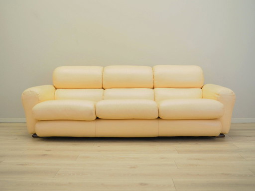 Canapé en cuir, design italien, années 1960, production : Italie