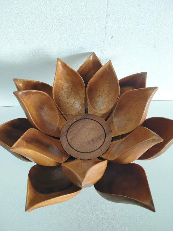 Image 1 of Vintage wooden 'Lotus Flower' appetizer server (appetizer dishes)