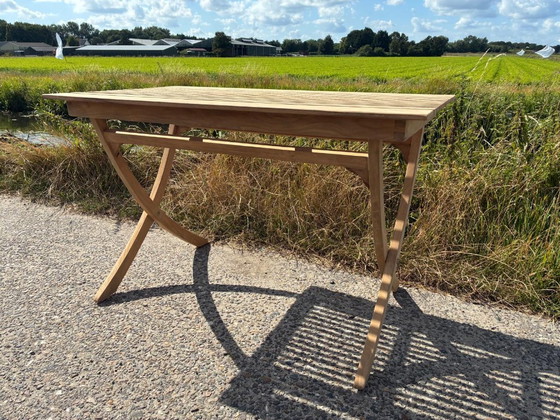 Elegant Folding Solid Teak Garden Table - As New - – Wood (photo 5 of 7)
