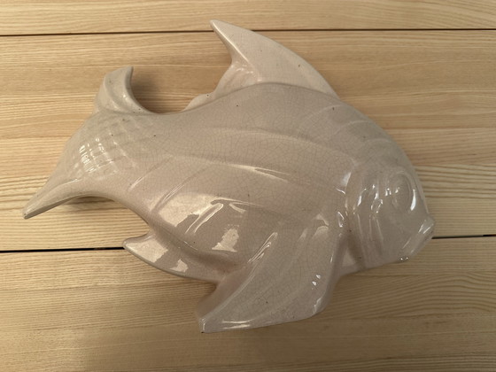 Image 1 of Le Jean, grande statua di pesce in stile Art Déco screpolato