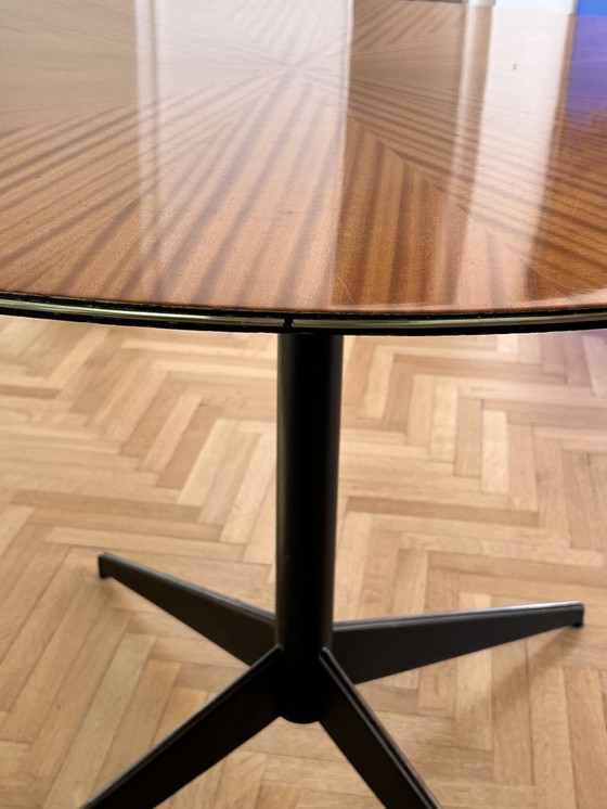 Image 1 of Mesa redonda Diseñador Ignazio Gardella 