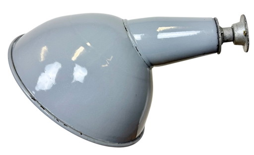 Lámpara de pared industrial británica de esmalte gris, década de 1960