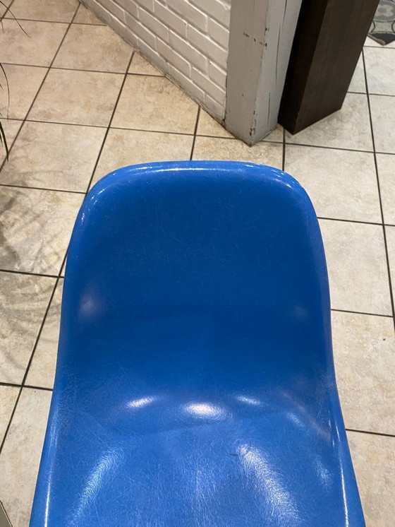 Image 1 of Sedia DSR Eiffel in fibra di vetro turchese, Eames Herman Miller vintage anni '50-'60-'70