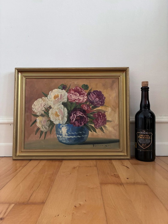 Image 1 of Vintage original floral oil painting, Signed flower art