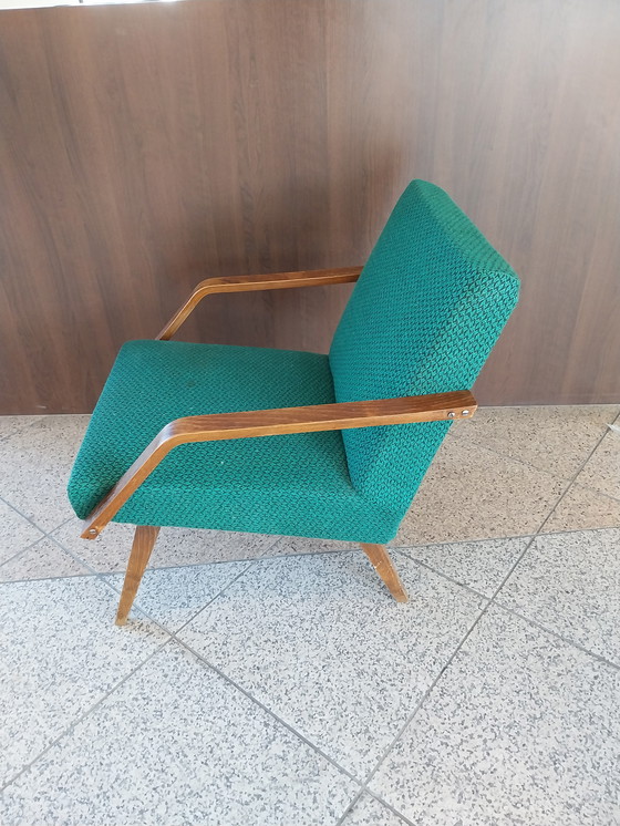 Image 1 of 1 x Satz 2 Tschechische Sessel aus grünem Stoff 1960er Jahre