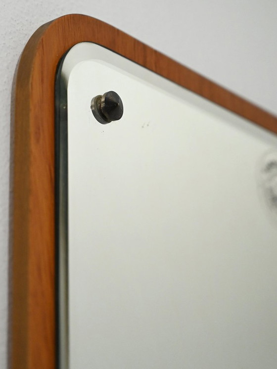 Image 1 of Scandinavische rechthoekige teakhouten spiegel