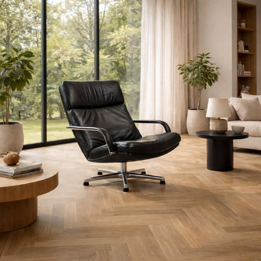 Artifort F141 leather swivel armchair Geoffrey Harcourt