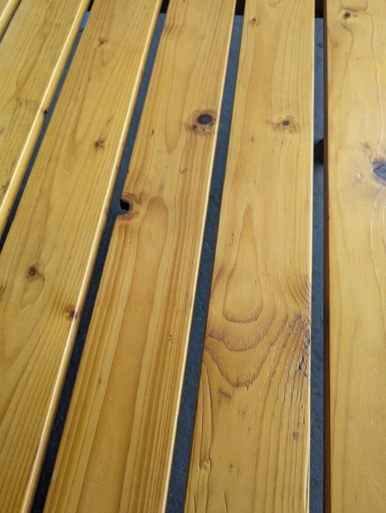 Image 1 of Table basse vintage en pin des années 1970