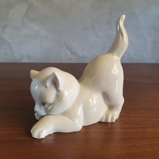 Image 1 of Vintage Miquel Requena Porcelain Cat from the 1980s