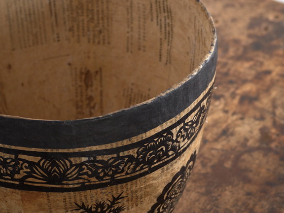 Cesto antico cinese in cartapesta con ritagli di carta neri – Cina, circa 1930 – Oggetti decorativi (photo 40 of 40)