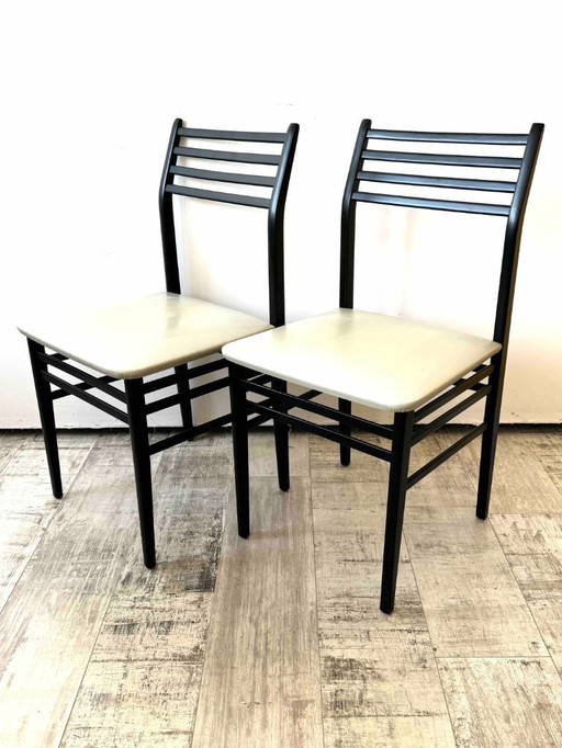 2x Vintage Retro Supperleggera 60s Stühle. Gio Ponti war die Inspirationsquelle für dieses zeitlose Design.  