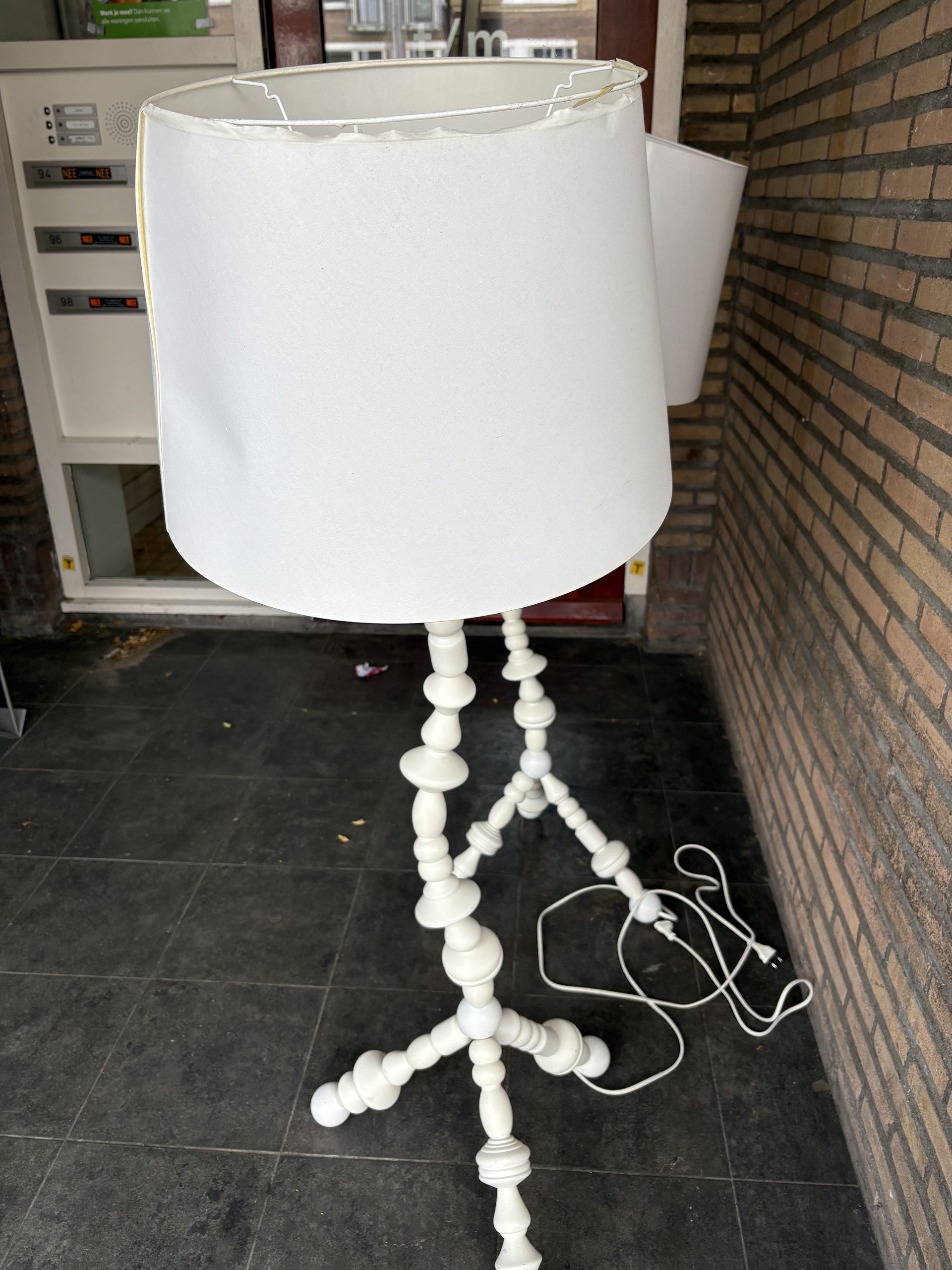2X SVARVA IKEA floor lamp | €190 | Whoppah