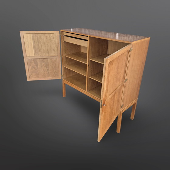 Image 1 of Buffet haut en chêne par Kurt Ostervig pour AB Randers, Danemark années 1960