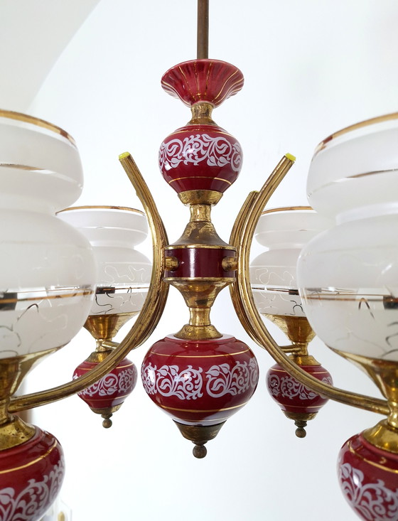 Image 1 of Vintage kroonluchter, 4 Arm Messing Keramiek en Glas Plafondlamp, Vintage Licht Armatuur, 70s Hanglamp, Mid Century Modern Lam