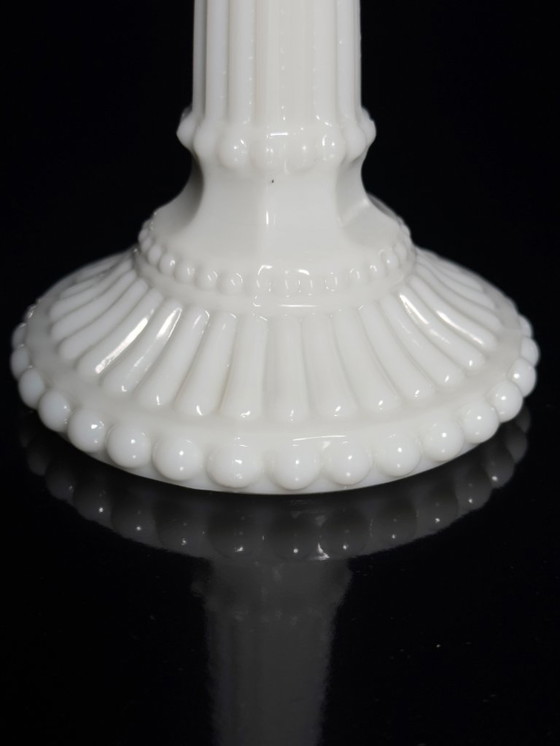 Image 1 of Vallérysthal Opaline Kandelaar Art Nouveau Glas Opaalglas Melkglas 1900 1910 Portieux Kandelaar Kaarsenhouder