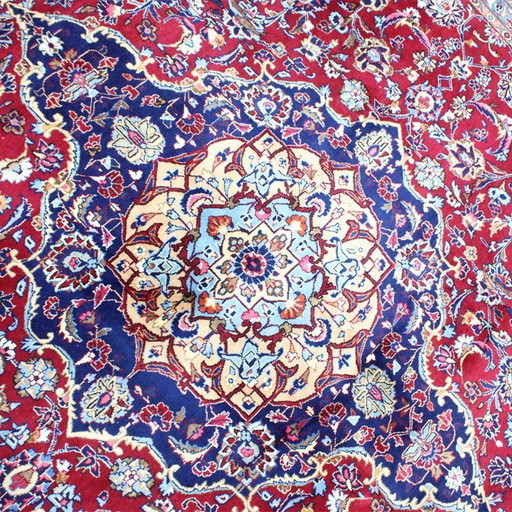 Hand-knotted Persian carpet - Keshan carpet 376x289