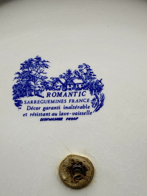 Sarreguemines Romantic Blue and White 1980s Cheese Platter – Decorative Objects, Metal, Vintage (photo 4 of 6)