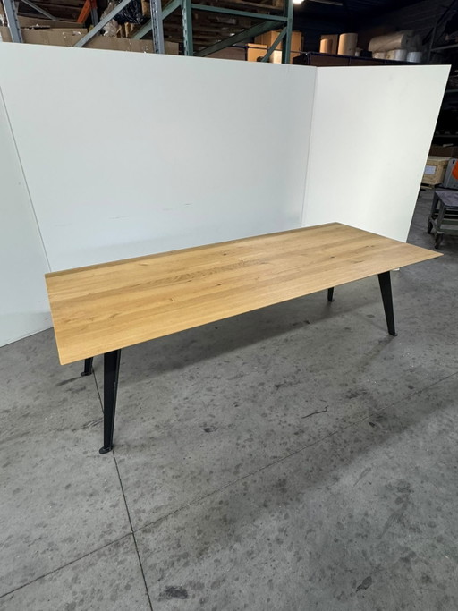 Nuovo tavolo da pranzo rettangolare Bert Plantagie in rovere, dimensioni 260x110x76 cm. – eettafels, Wood (photo 2 of 8)