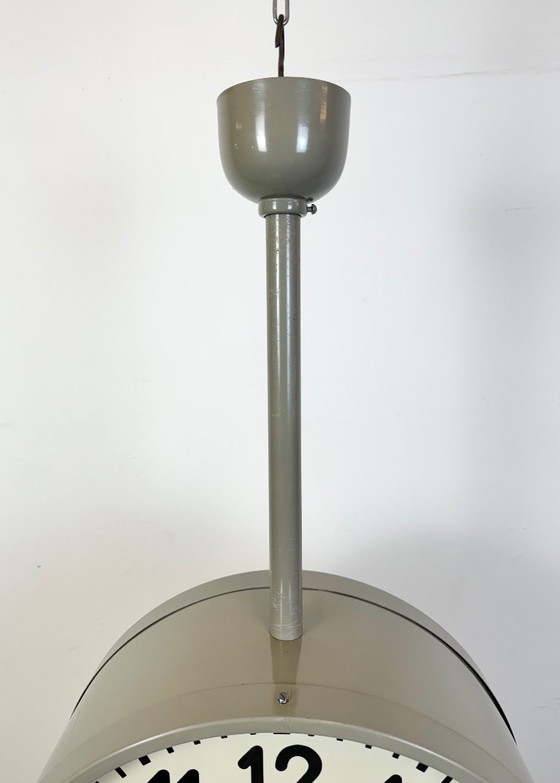 Image 1 of Grote industriële dubbelzijdige spoorweg- of fabrieksklok van Pragotron, jaren 50