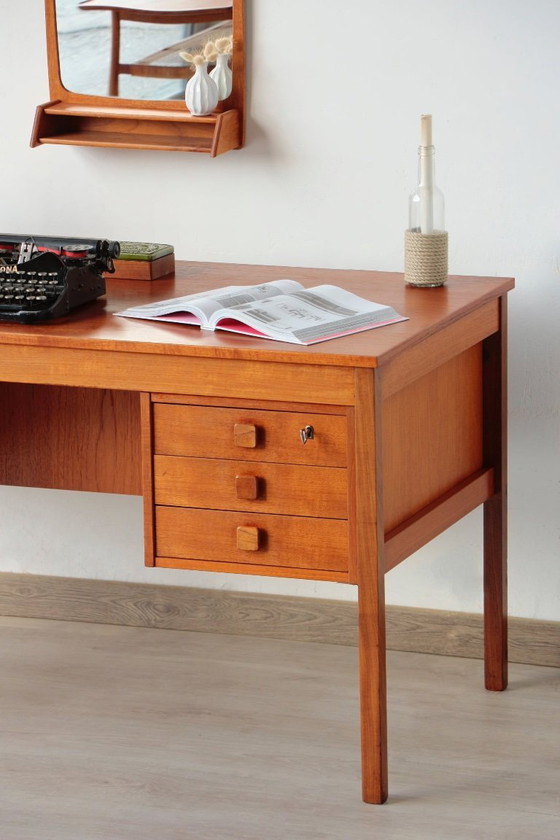 Image 1 of Scrivania vintage in teak, Danimarca – Domino Møbler (anni '60)