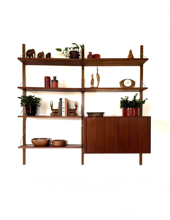 Image 1 of Sistema di pareti modulari danesi vintage in teak anni '60