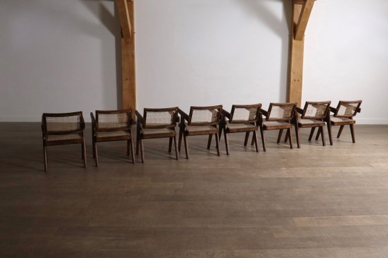 Set van 8 Pierre Jeanneret bureaustoelen van riet, India, jaren 1950. – Eetkamerstoelen, Wood (photo 12 of 20)