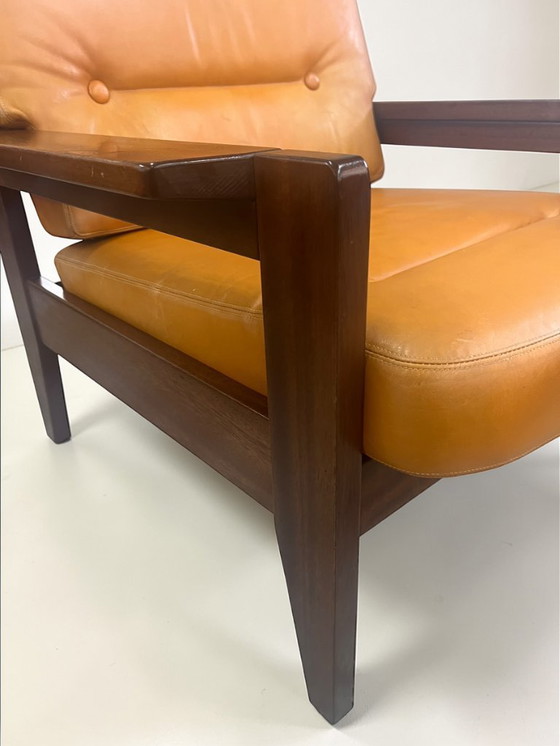 Image 1 of Mid Century Leder Sessel 1970er | Dänischer Vintage Lounge Chair aus Holz & orange Leder | Scandinavian Modern Armchair
