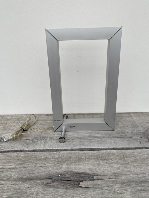 Max table lamp by Lucente