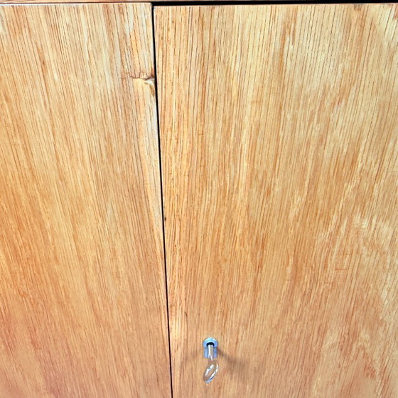 Image 1 of U460 sideboard with colored drawers, Jiří Jiroutek