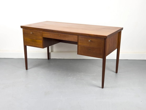Deens Teak Bureau met Laden, jaren 60 – Scandinavian (photo 23 of 28)