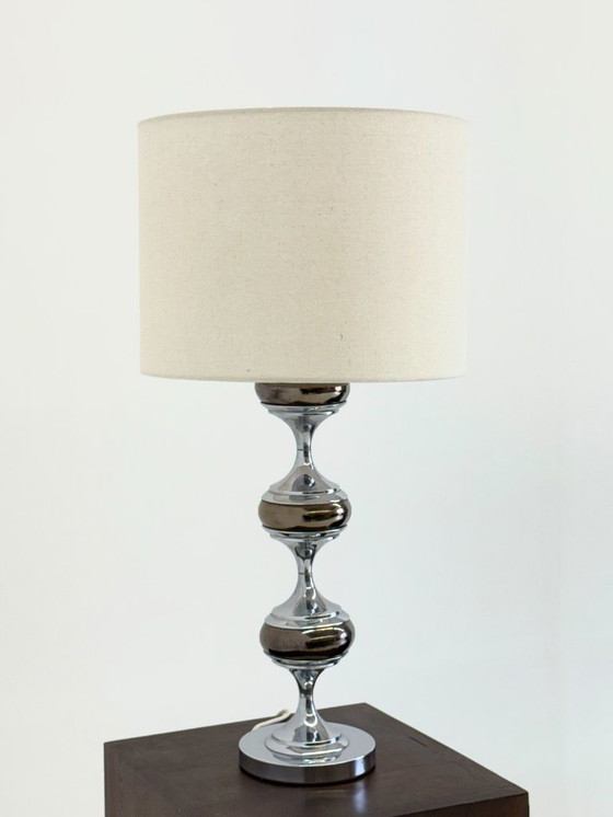 Image 1 of Space Age Tischlampe mit skulpturalem Chromfuß