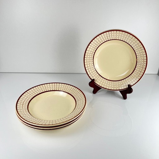 Ensemble de 4 assiettes creuses Longchamp, modèle "Colmar