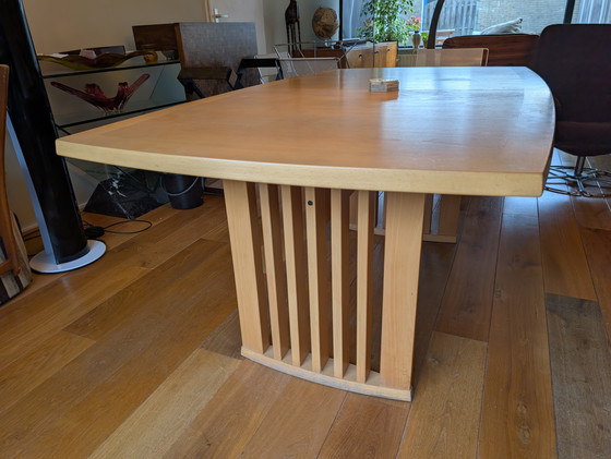 Image 1 of Table de salle à manger extensible Skovby.