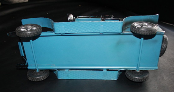 Image 1 of Metall-Oldtimer Modellauto – 37 cm – mit Originalverpackung – Handgefertigtes Nostalgie-Deko-Modell